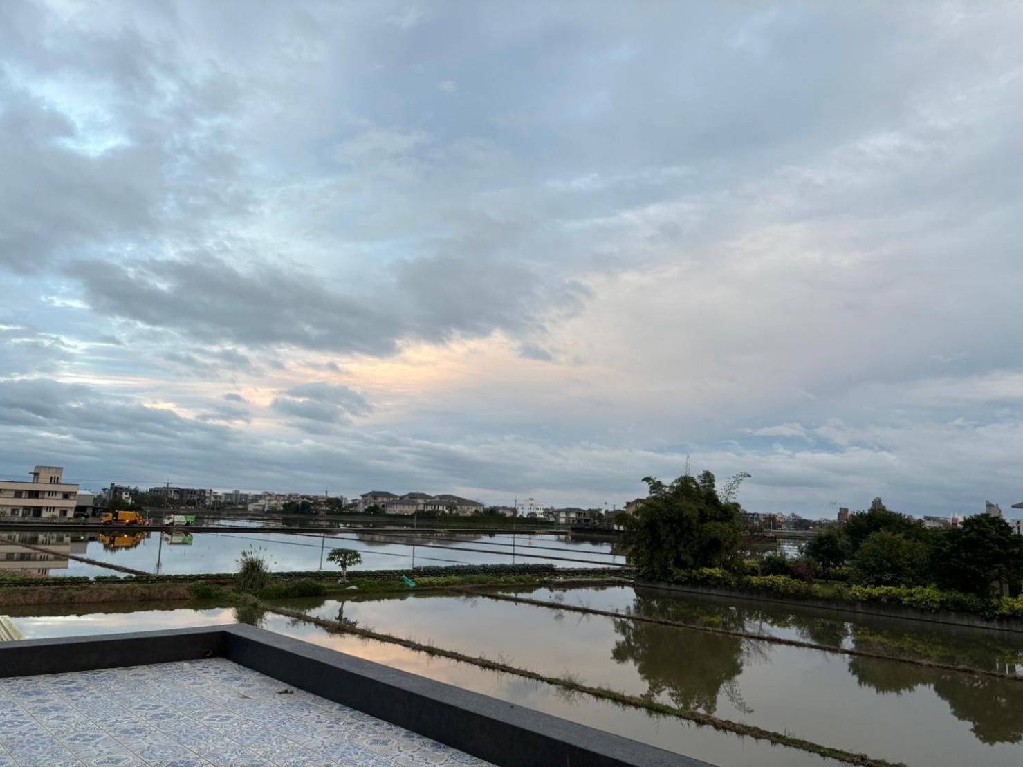 Love米渡假會館 Wujie Esterno foto